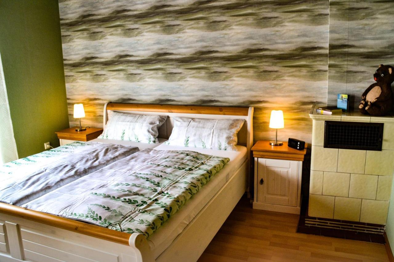 Ferienwohnung Jungbaer - Die Wohlfuehl-Adresse Im Stangenwald Sankt Ingbert Exteriör bild
